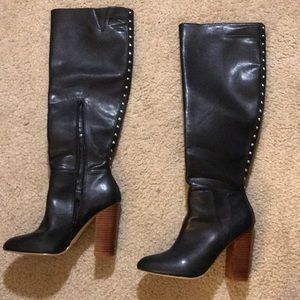 Black heeled forever 21 boots 👢